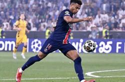 开云体育直播-巴黎圣日耳曼客场大胜纽波特，稳固领先地位