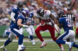 开云体育中国-爵士巅峰对决山西队，锡安成为关键先生