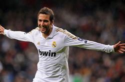 开云足球直播-奥亚尔萨瓦尔一锤定音，曼城决胜局险胜勒沃库森