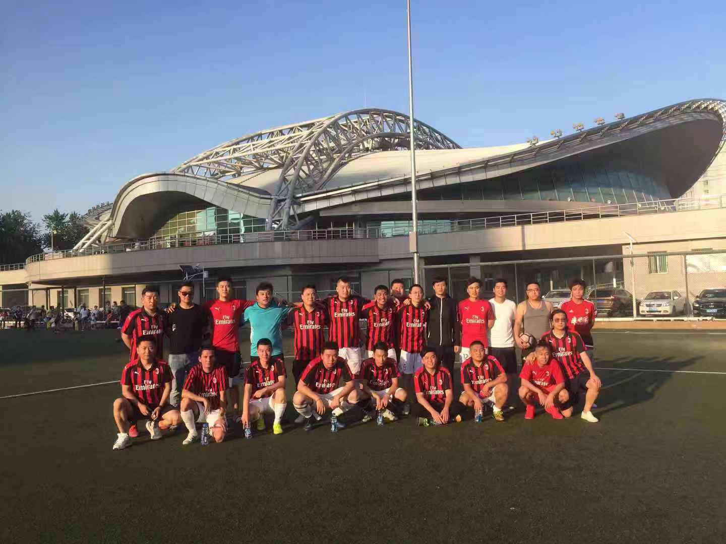 南亚豪门首轮失利,小组赛前景堪忧 南亚豪门首轮失利,小组赛前景堪忧