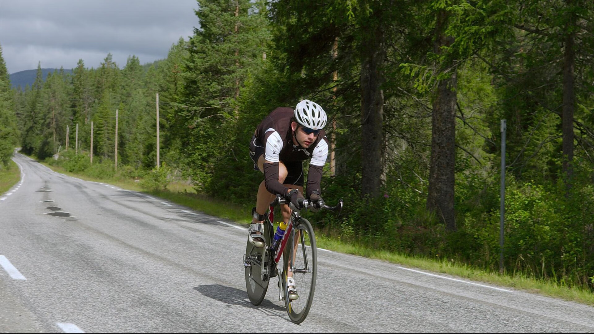 摩纳哥完胜巴西，德布劳内如何成为改变战局的关键先生